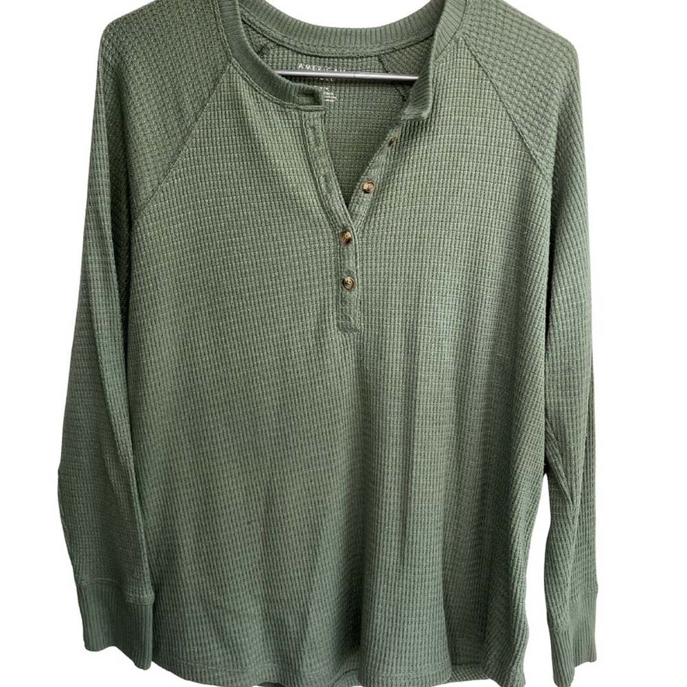 American eagle outfitters long sleeve Henley sage green waffle knit medium